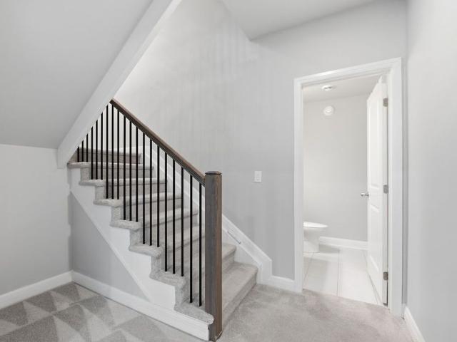 For Lease 235 Ketchikan Crescent, Kanata, Ontario