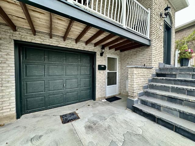 For Lease 237 Shawnee Circle, Toronto, Ontario