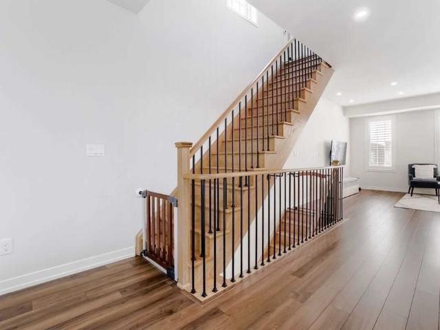 For Lease 239 Harding Park, Newmarket, Ontario