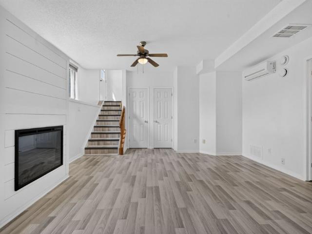For Lease 239 Stiver Street Unit# B, Russell, Ontario