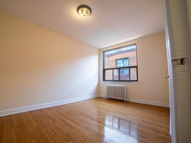 For Lease 2309 Lake Shore Boulevard Unit# 407, Toronto, Ontario