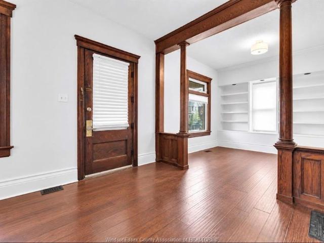 For Lease 231 GLADSTONE Unit# 1, Windsor, Ontario