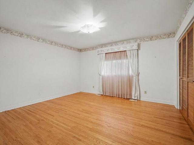 For Lease 23 Elma Street, Blossom Park Airport and Area, Ontario