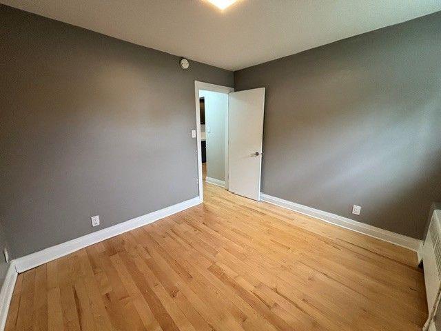 For Lease 245 DES PERES BLANCS Avenue Unit# 1, Vanier and Kingsview Park, Ontario