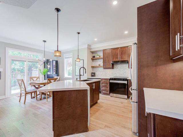 For Lease 2463 Parkglen Avenue, Oakville, Ontario