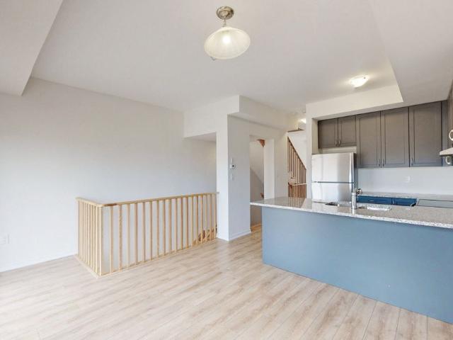 For Lease 247 Danzatore Path Unit# 25, Oshawa, Ontario