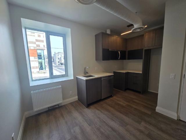 For Lease 241 Front Street Unit# 201, Belleville, Ontario