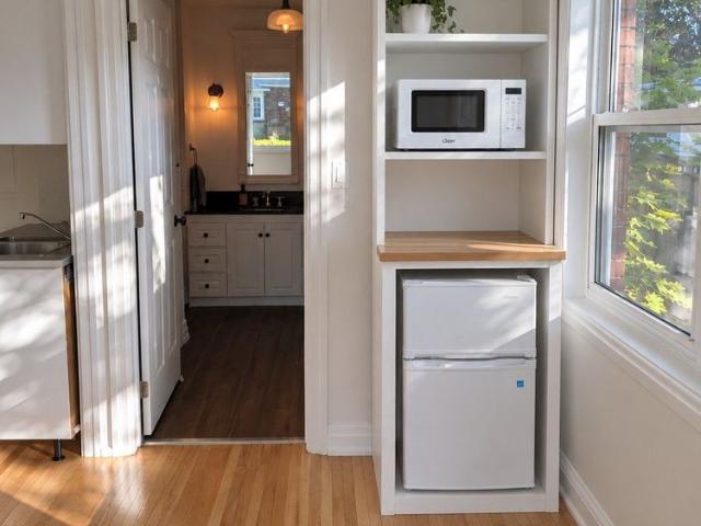For Lease 242 Arthur Street Unit# Suite B, Halton Hills, Ontario