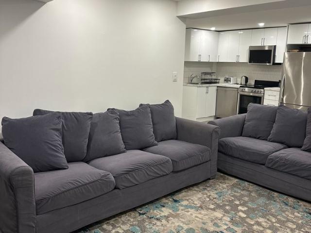 For Lease 243 Orchard Heights Boulevard, Aurora, Ontario