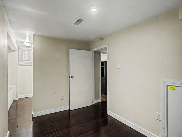 For Lease 254 Broadway Avenue Unit# Lower, Toronto, Ontario