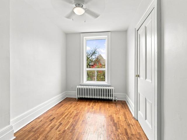 For Lease 256 Bay Street, Hamilton, Ontario