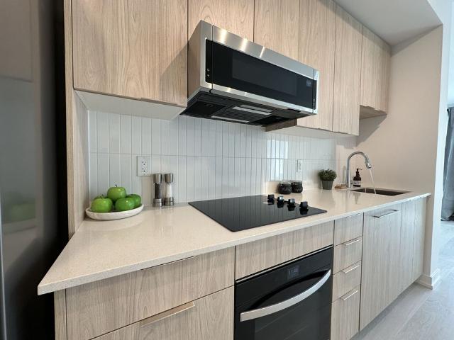 For Lease 2501 Saw Whet Boulevard Unit# 226, Oakville, Ontario