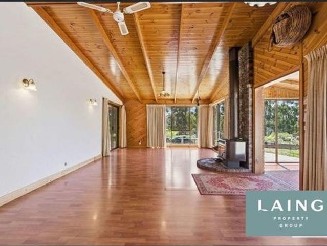 FOR LEASE 250 Stubbs Road
