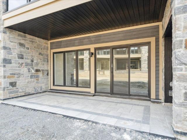 For Lease 253 Crescent Bay Lane Unit# 3 105, Huntsville, Ontario