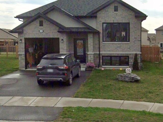 For Lease 25 COTTONWOOD Drive, Belleville, Ontario
