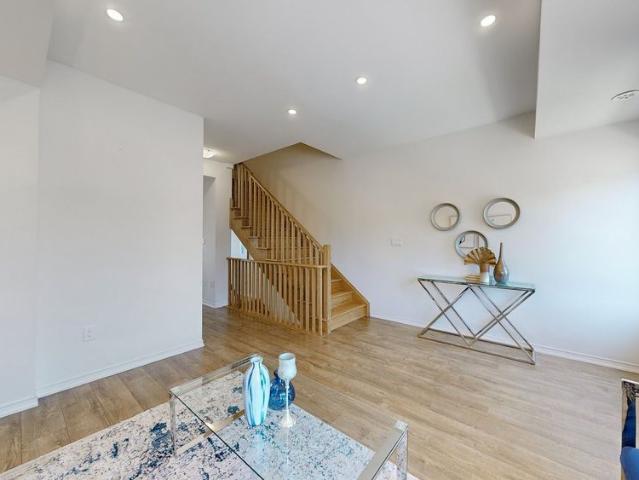 For Lease 2695 Magdalen Path, Oshawa, Ontario