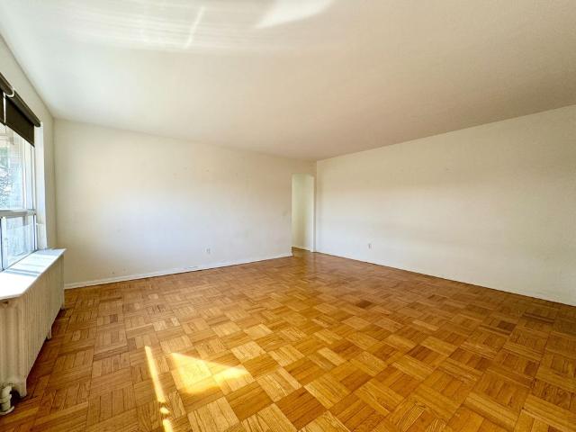 For Lease 2696 Lake Shore Boulevard Unit# 16, Toronto, Ontario