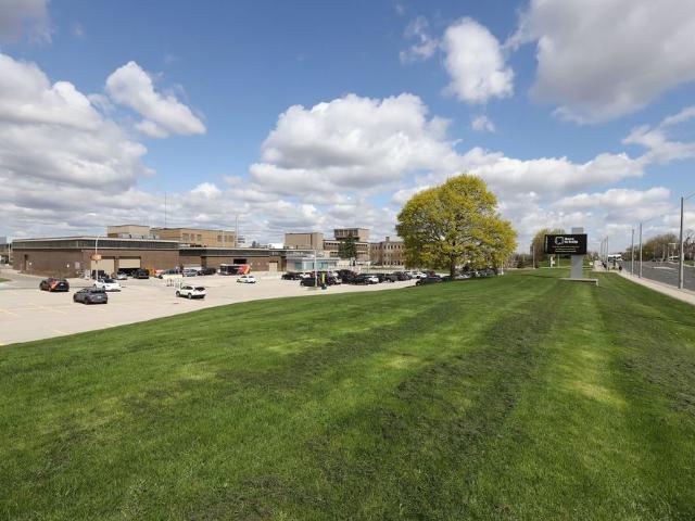For Lease 269 West 5th Street Unit# Main Floor, Hamilton, Ontario