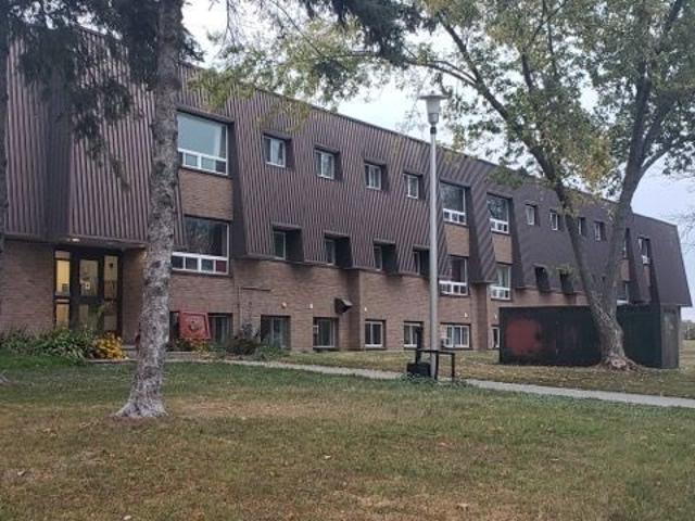 For Lease 260 Academy Street Unit# 205, Loyalist, Ontario