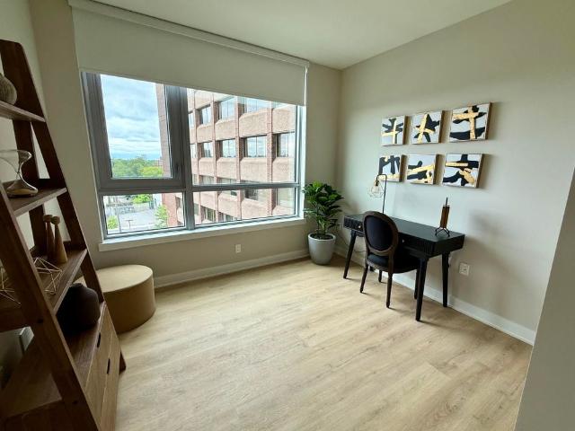 For Lease 275 Carling Avenue Unit# 709, Dows Lake Civic Hospital and Area, Ontario