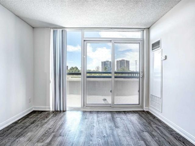 For Lease 275 Village Green Square Unit# 320, Toronto, Ontario