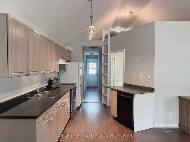 For Lease 276 Parkwood Avenue, Georgina, Ontario