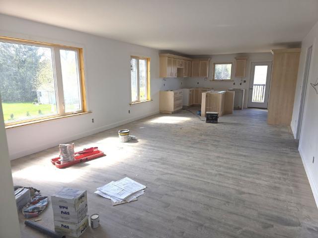 For Lease 272 12 Concession Unit# Main Level Unit, South Bruce, Ontario