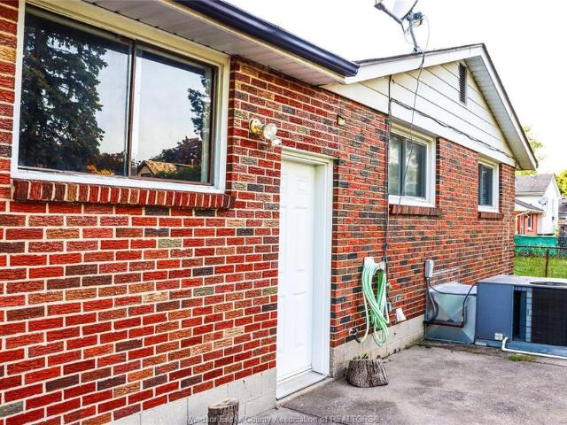 For Lease 2732 ARMSTRONG Avenue, Windsor, Ontario