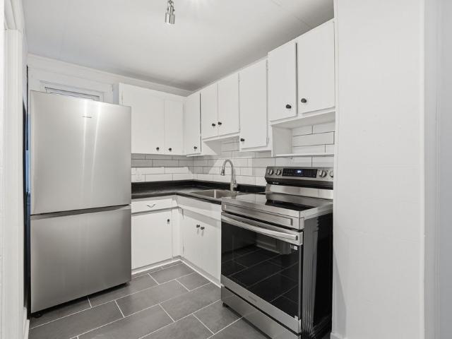 For Lease 27 Albert Street Unit# Main, Welland, Ontario