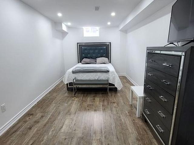 For Lease 27 Edgehill Avenue Unit# Bsmt, Whitchurch Stouffville, Ontario