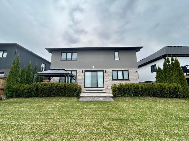 For Lease 2864 Arrowsmith Court, Fort Erie, Ontario