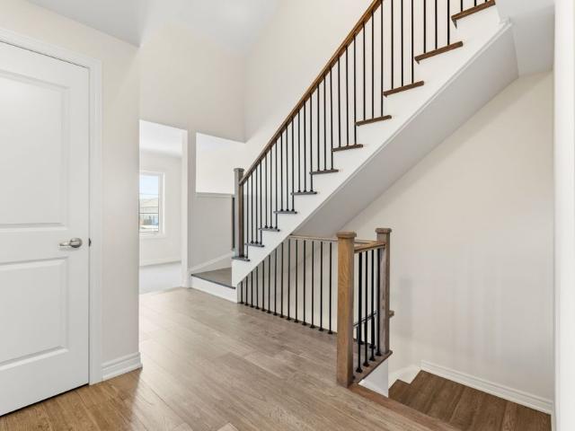 For Lease 289 Raymond Road, Hamilton, Ontario
