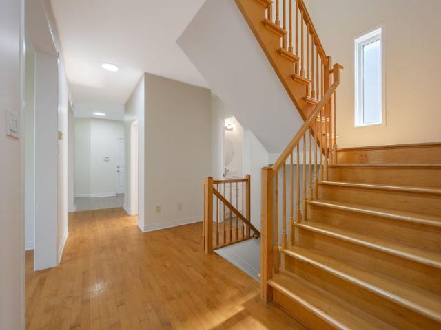 For Lease 281 Goldridge Drive, Kanata, Ontario