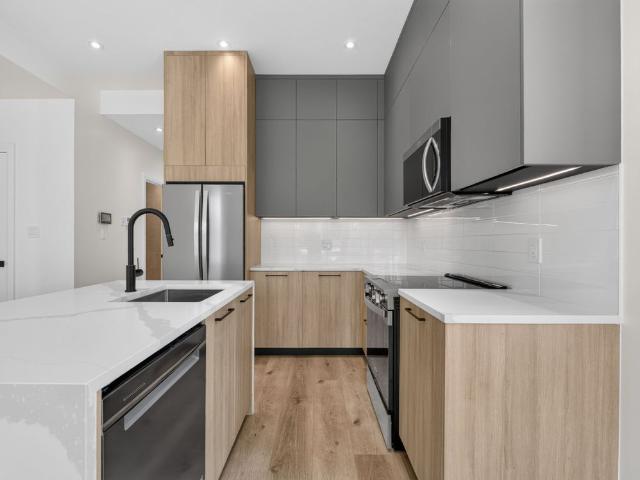 For Lease 28 Norcross Road Unit# Unit 2, Toronto, Ontario
