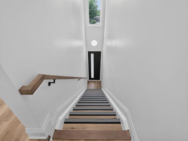 For Lease 28 Norcross Road Unit# Unit 4, Toronto, Ontario