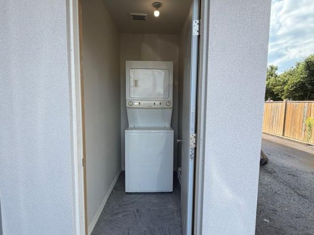 For Lease 28 West Street Unit# Lower Level Unit, Orillia, Ontario