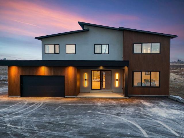 For Lease 295449 8th Line, Amaranth, Ontario