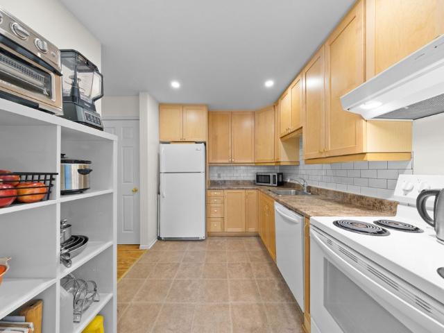 For Lease 299 Thomas Street Unit# 204, Carleton Place, Ontario
