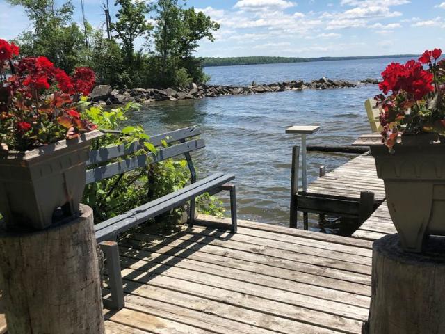 For Lease 293 Riverside Drive, Kawartha Lakes, Ontario