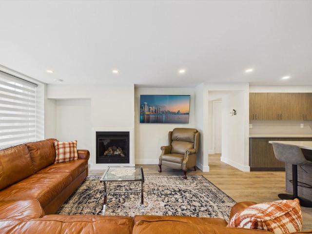 For Lease 2 101 Tree Tops Lane, Huntsville, Ontario