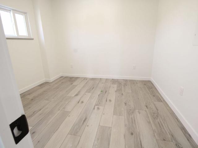 For Lease 2 Talbot Street Unit# Unit 7, Essex, Ontario