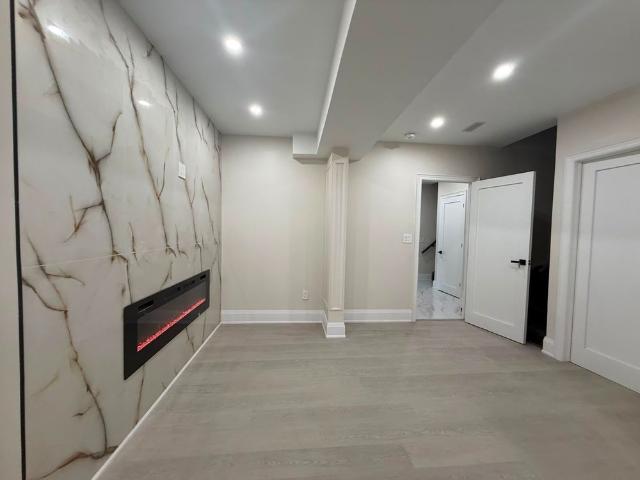 For Lease 2 Chesney Crescent Unit# A, Vaughan, Ontario