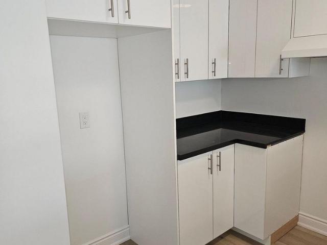 For Lease 2 Orchard Heights Boulevard Unit# 243, Aurora, Ontario