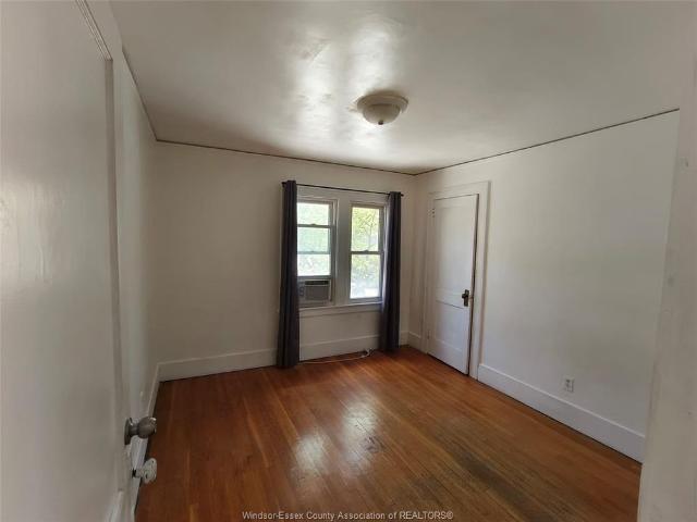 For Lease 3046 ALEXANDER Unit# UPPER, Windsor, Ontario