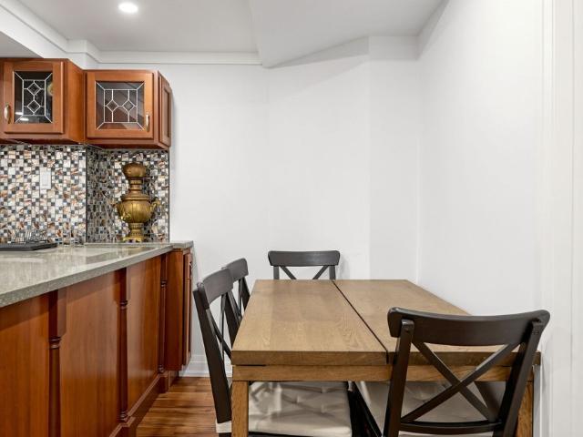 For Lease 307 Alex Doner Drive Unit# BASEMENT UNIT 1, Newmarket, Ontario