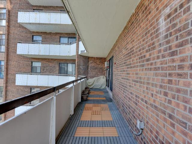 For Lease 3025 Queen Frederica Drive Unit# 907, Mississauga, Ontario