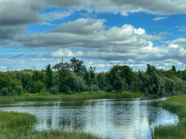 For Lease 314 Shuttleworth Drive, Leitrim, Ontario