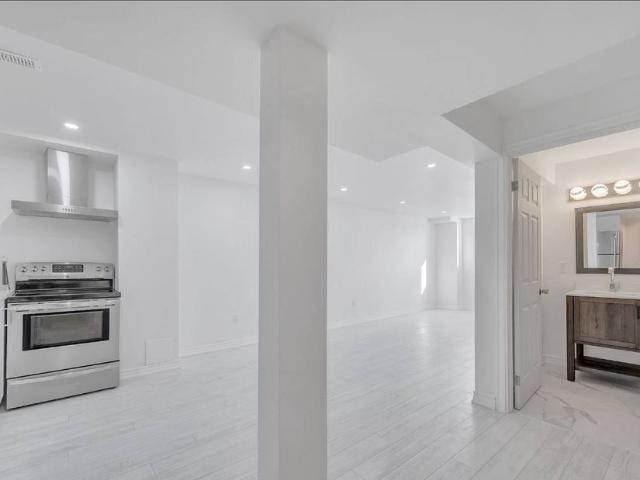 For Lease 317 Rita's Avenue, Newmarket, Ontario