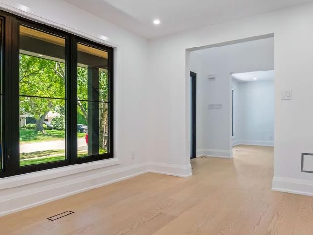 For Lease 319 Beechfield Road Unit# Unit 1, Oakville, Ontario