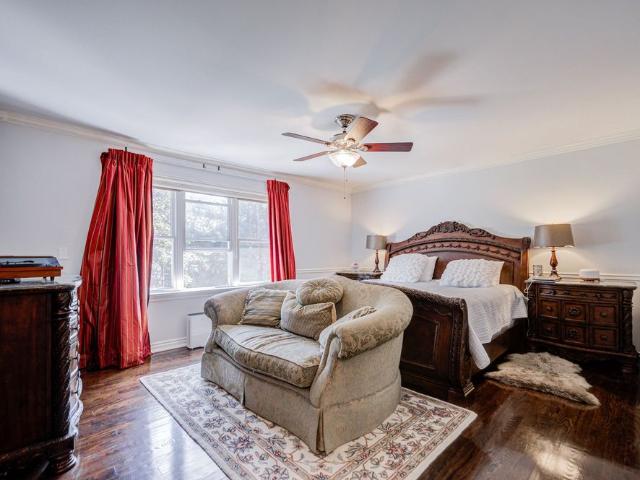 For Lease 319 Rumsey Road, Toronto, Ontario
